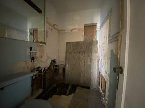 25 NW 50th Ave, Miami FL 33126