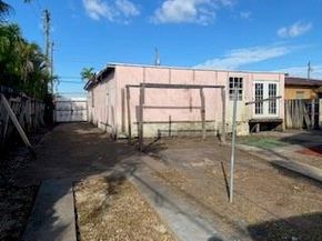 25 NW 50th Ave, Miami FL 33126