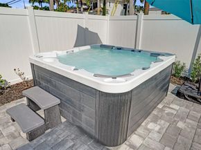 699 NE 70th St, Boca Raton FL 33487