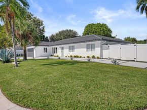699 NE 70th St, Boca Raton FL 33487