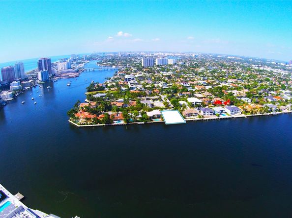 2617 Aqua Vista Blvd, Fort Lauderdale FL 33301