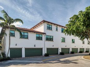 11303 SW 15th St, Pembroke Pines FL 33025