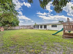 4368 Fuschia Circle N, Palm Beach Gardens FL 33410