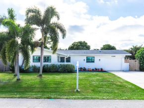 4368 Fuschia Circle N, Palm Beach Gardens FL 33410