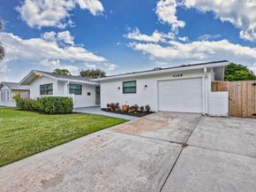 4368 Fuschia Circle N, Palm Beach Gardens FL 33410