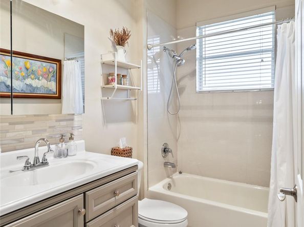 942 Windward Way, Weston FL 33327