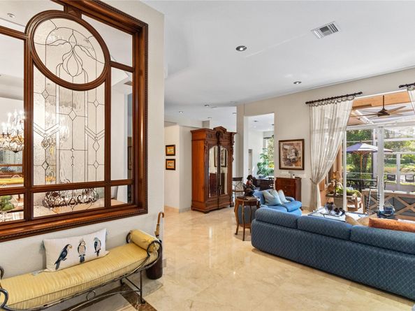 942 Windward Way, Weston FL 33327