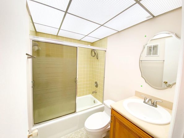 612 NW 13th Street 27, Boca Raton FL 33486