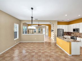 16757 NW 8th St, Pembroke Pines FL 33028