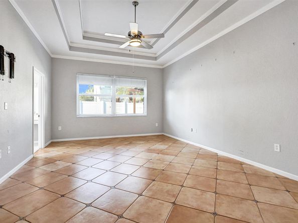 16757 NW 8th St, Pembroke Pines FL 33028