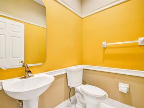 16757 NW 8th St, Pembroke Pines FL 33028