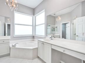 16757 NW 8th St, Pembroke Pines FL 33028