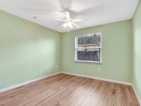 16757 NW 8th St, Pembroke Pines FL 33028