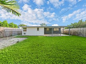321 NW 51st Street, Oakland Park FL 33309