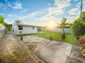 321 NW 51st Street, Oakland Park FL 33309