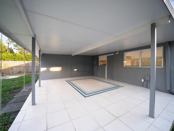 321 NW 51st Street, Oakland Park FL 33309