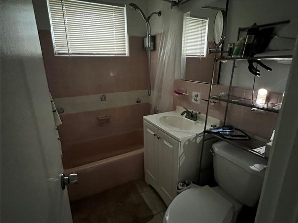 608 NE 16th Ave, Fort Lauderdale FL 33304