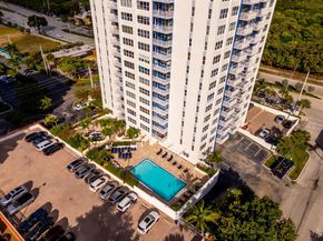 3000 E Sunrise Blvd 2E, Fort Lauderdale FL 33304