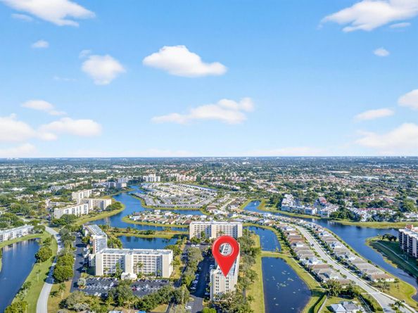 7290 Kinghurst Drive 703, Delray Beach FL 33446