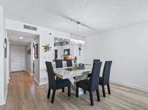 7290 Kinghurst Drive 703, Delray Beach FL 33446