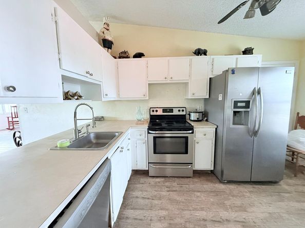 15548 Bottlebrush Circle, Delray Beach FL 33484