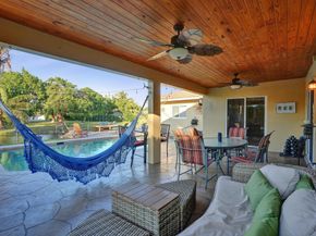 12131 NW 32nd Ct, Coral Springs FL 33065