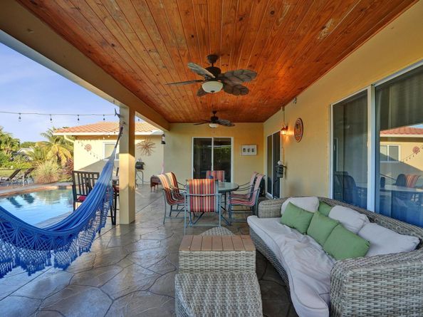 12131 NW 32nd Ct, Coral Springs FL 33065