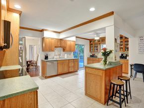 12131 NW 32nd Ct, Coral Springs FL 33065