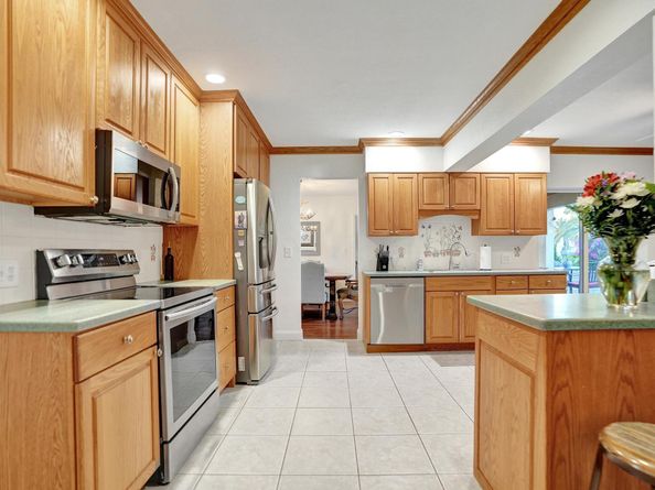 12131 NW 32nd Ct, Coral Springs FL 33065