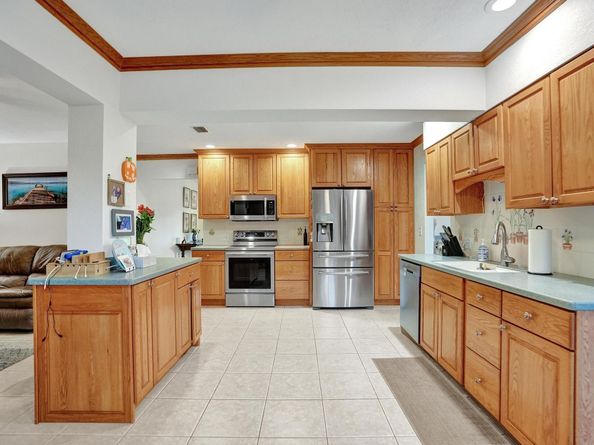 12131 NW 32nd Ct, Coral Springs FL 33065