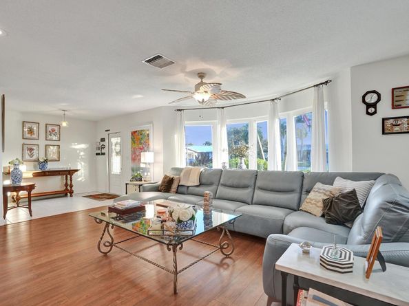 12131 NW 32nd Ct, Coral Springs FL 33065