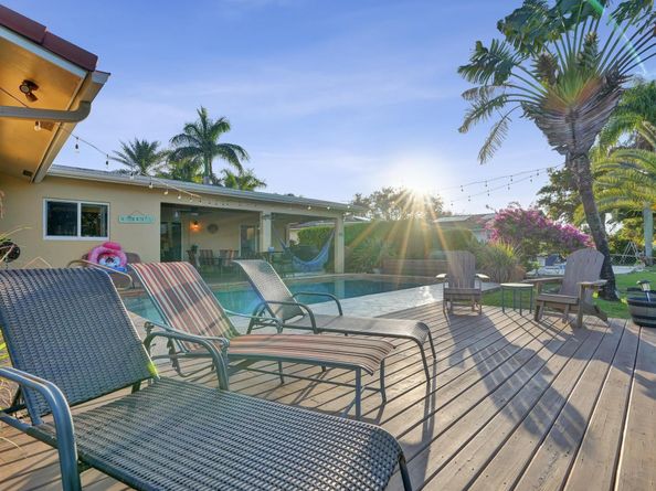 12131 NW 32nd Ct, Coral Springs FL 33065