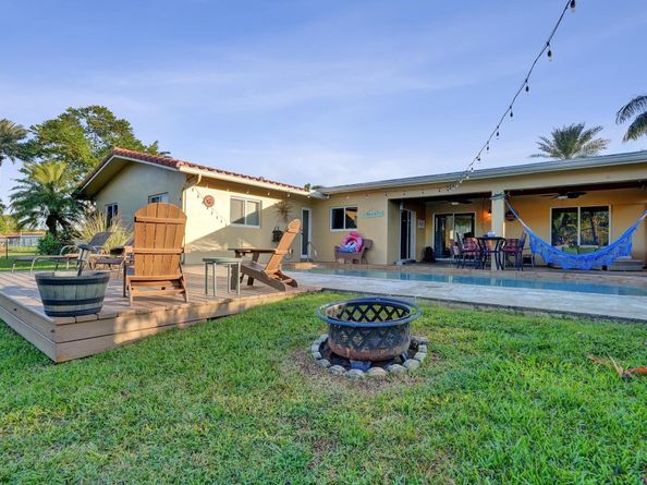 12131 NW 32nd Ct, Coral Springs FL 33065