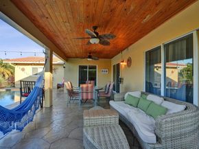 12131 NW 32nd Ct, Coral Springs FL 33065