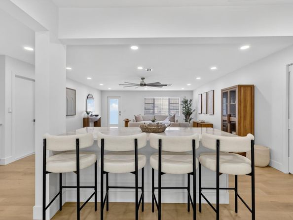 2206 SW 20th Way, Boynton Beach FL 33426