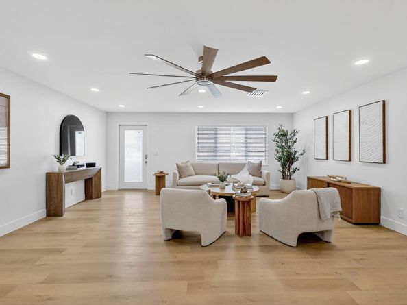 2206 SW 20th Way, Boynton Beach FL 33426