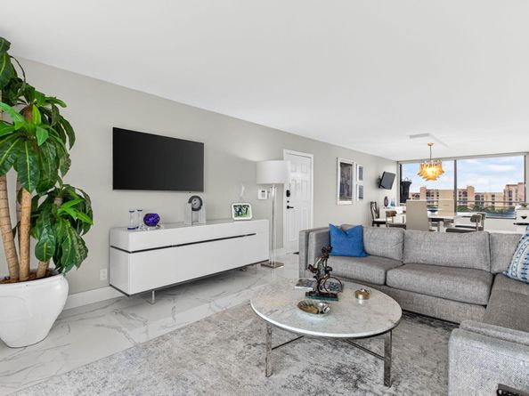 7186 Promenade Drive 701, Boca Raton FL 33433