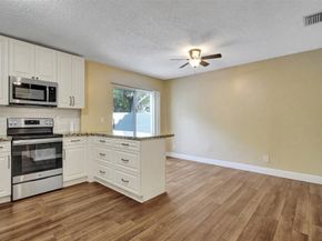 11567 N Open Ct, Cooper City FL 33026