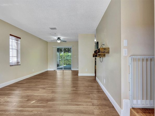 11567 N Open Ct, Cooper City FL 33026