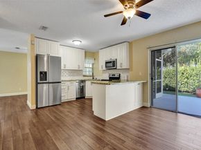 11567 N Open Ct, Cooper City FL 33026
