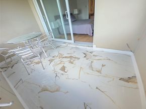 2131 NE 42nd Ct 208E, Lighthouse Point FL 33064