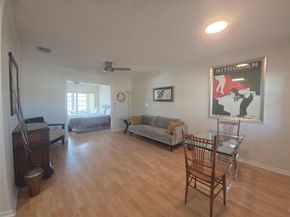 2131 NE 42nd Ct 208E, Lighthouse Point FL 33064