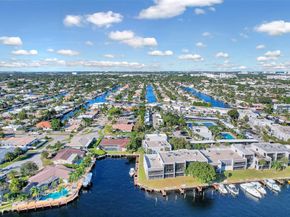 1100 SE 5th Ct 1, Pompano Beach FL 33060