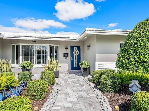 255 Imperial Lane, Lauderdale By The Sea FL 33308