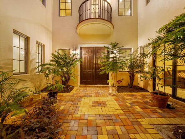 8100 Emerald Ave, Parkland FL 33076