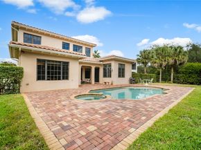 8100 Emerald Ave, Parkland FL 33076