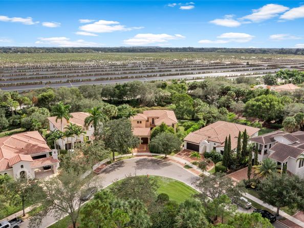 8100 Emerald Ave, Parkland FL 33076