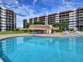 899 Jeffery St 710, Boca Raton FL 33487