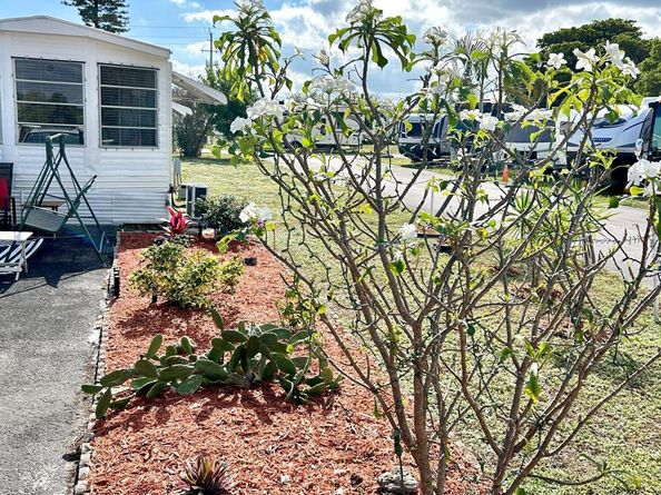 875 NE 48 Th 352, Pompano Beach FL 33064