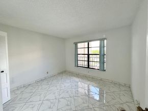 4700 Lucerne Lakes Boulevard W 407, Lake Worth FL 33467